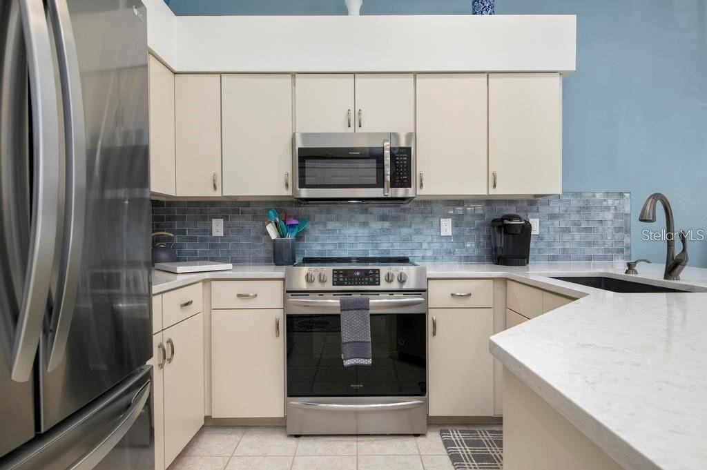 Image 12 of 19 For 1811 Highland Road