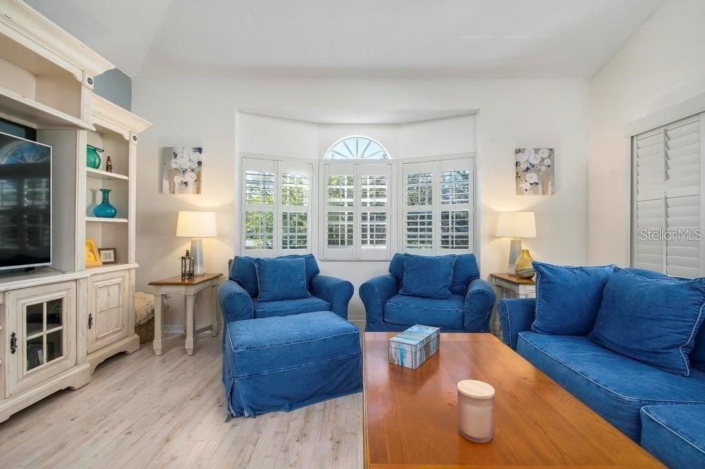 Image 7 of 19 For 1811 Highland Road