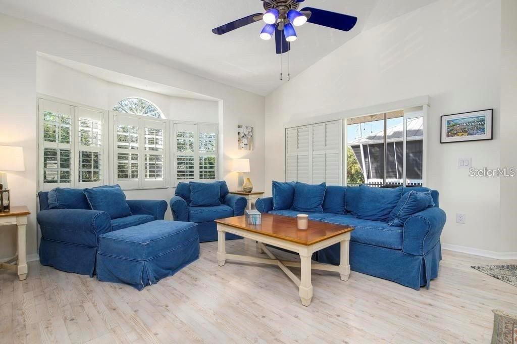 Image 8 of 19 For 1811 Highland Road