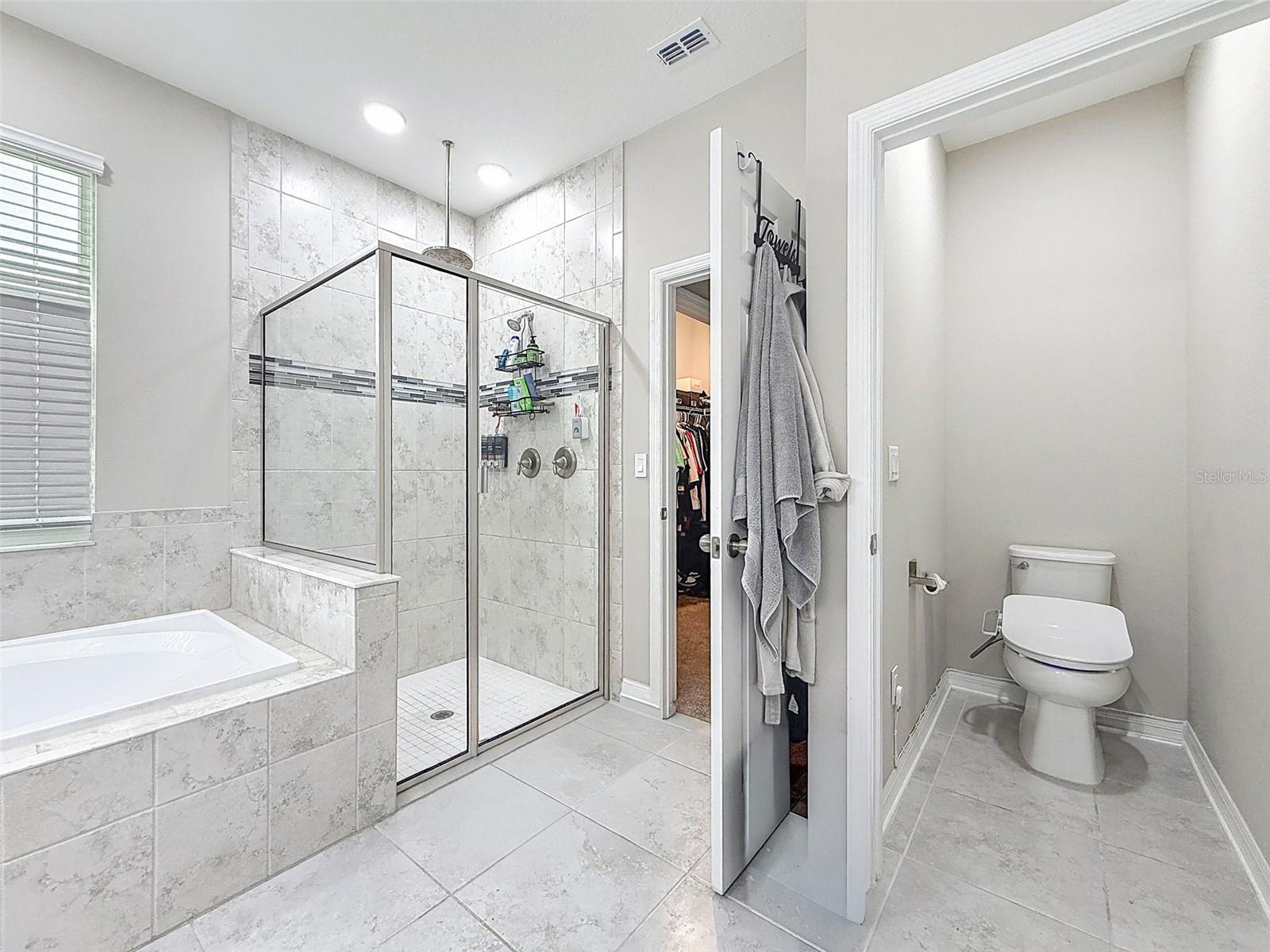 Image 37 of 42 For 2940 Marine Grass Drive