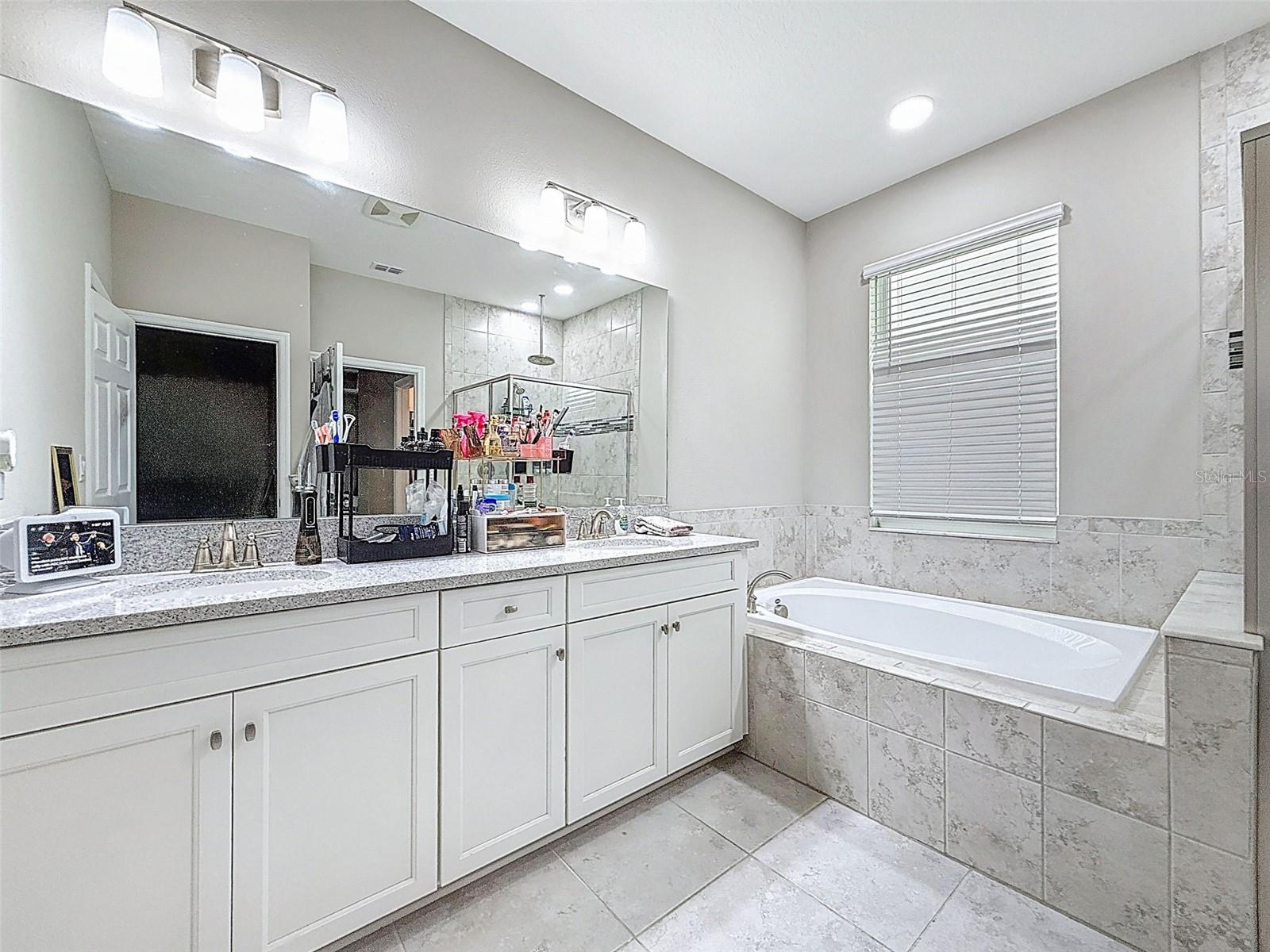 Image 39 of 42 For 2940 Marine Grass Drive