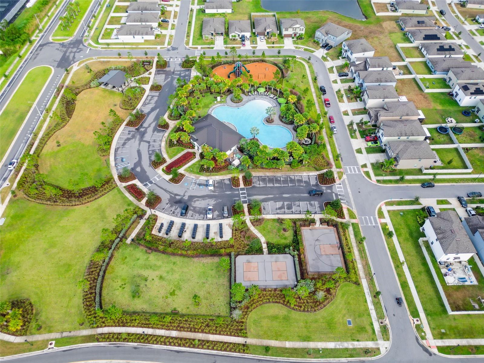 Image 7 of 42 For 2940 Marine Grass Drive