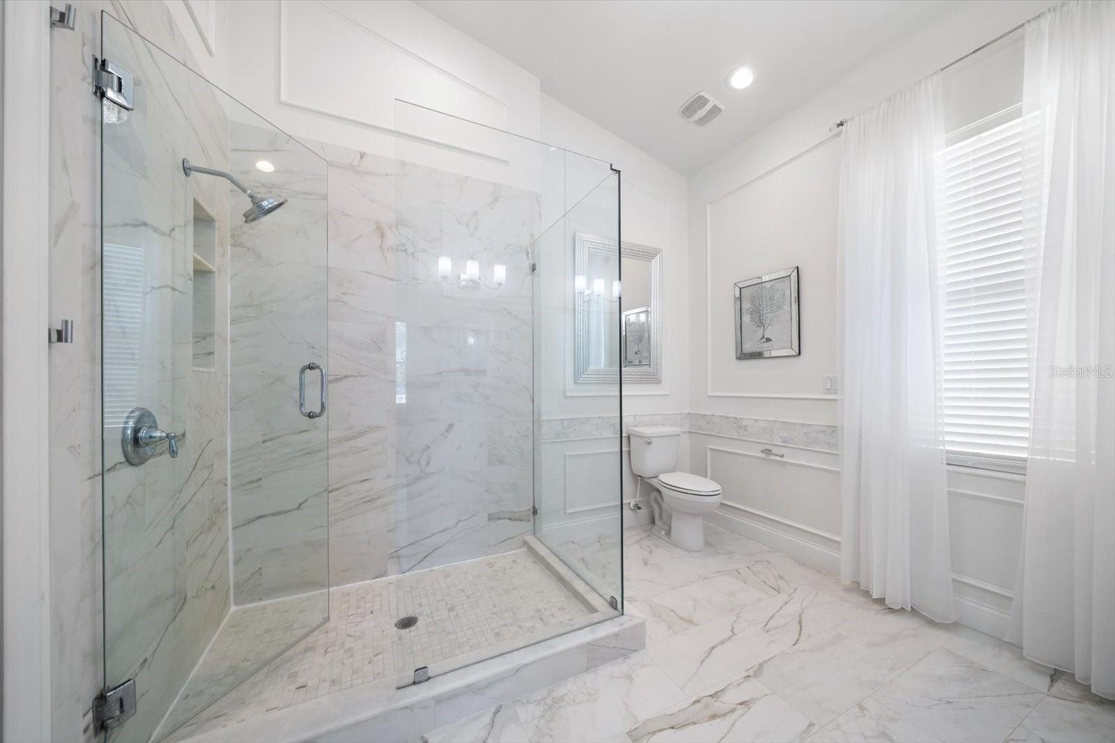 Image 24 of 68 For 109 15th Street