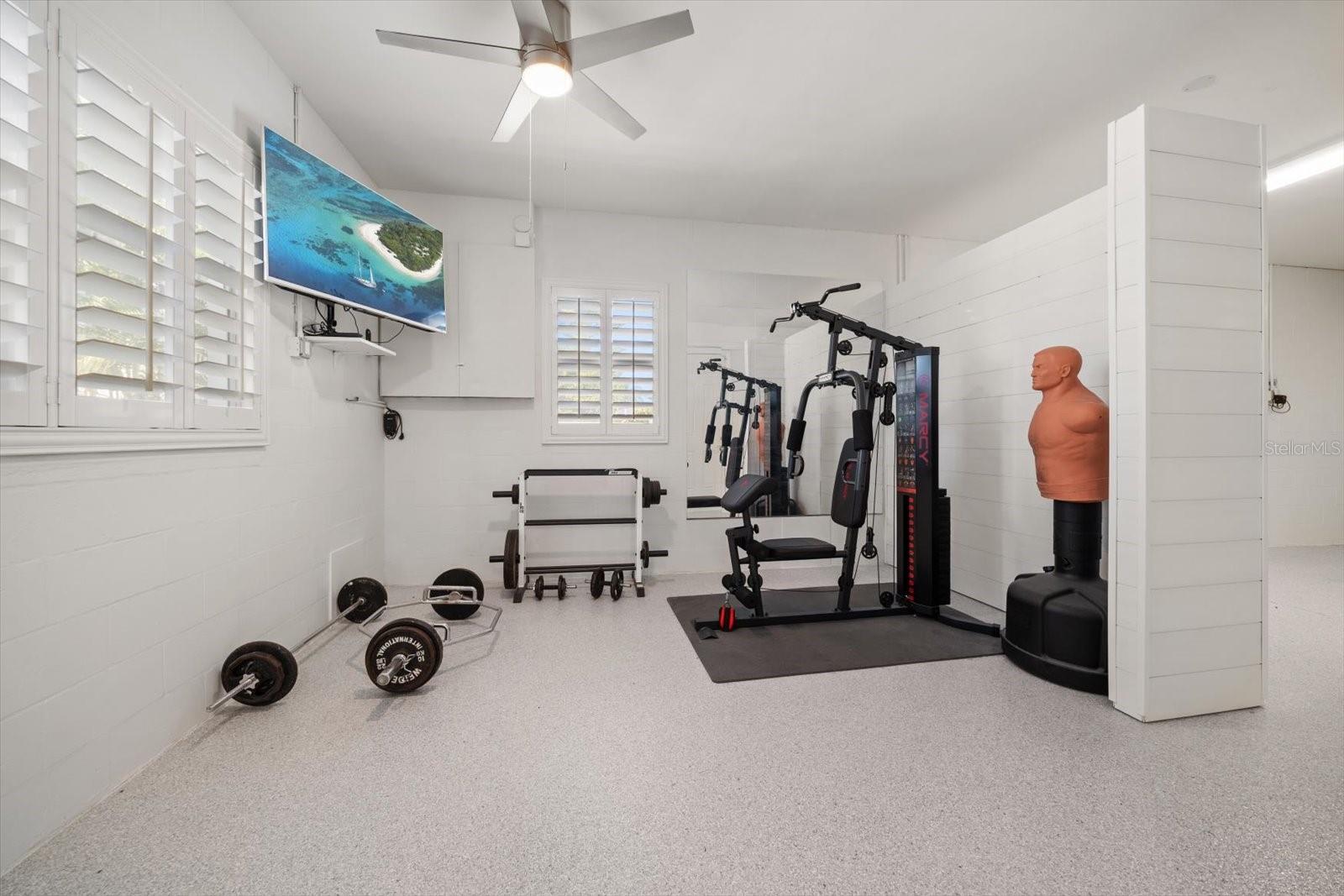 Image 35 of 68 For 109 15th Street