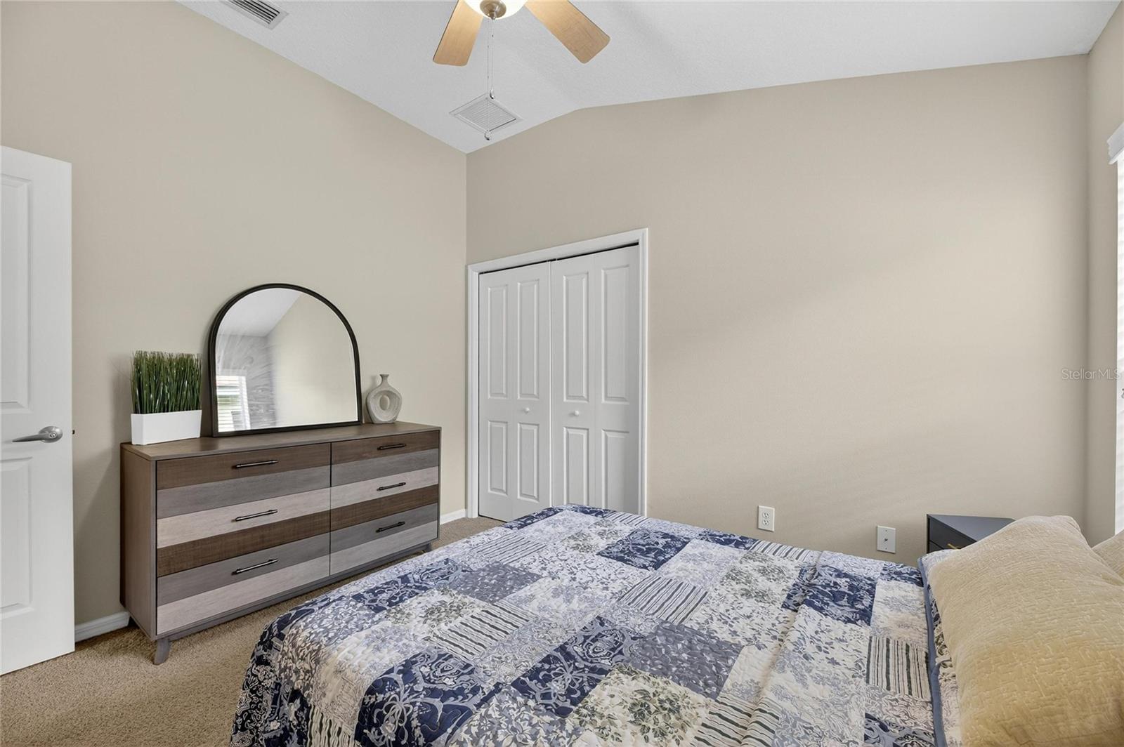 Image 25 of 36 For 424 Down Pine Drive