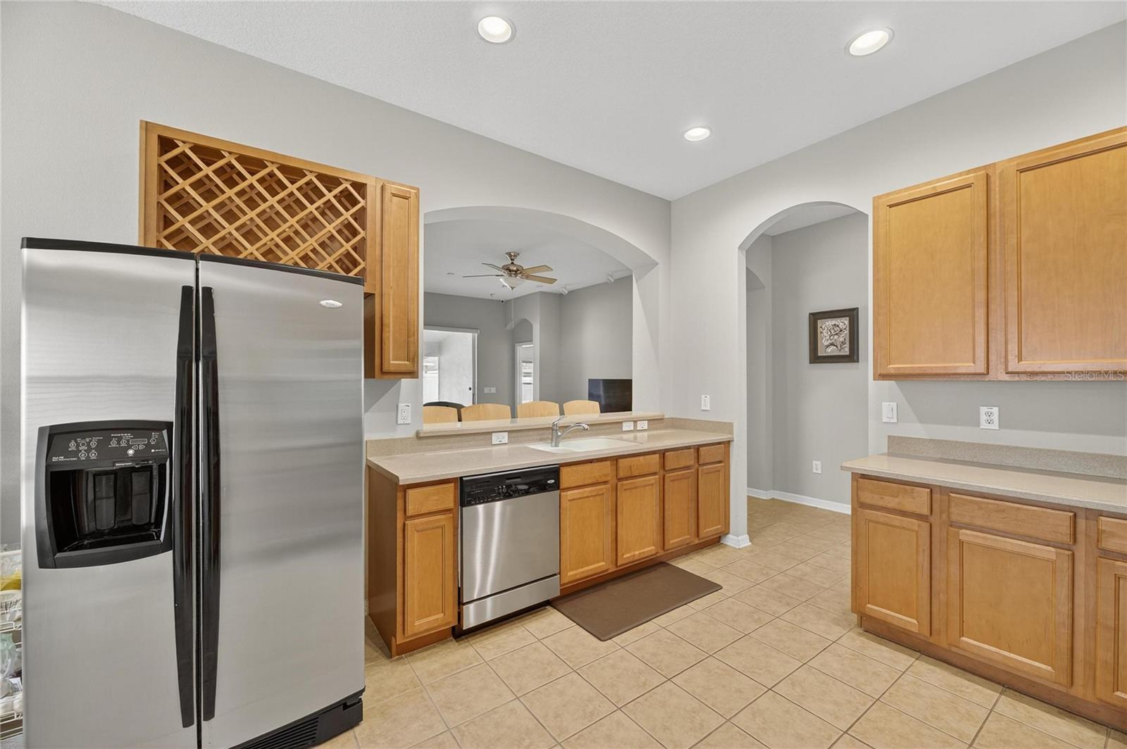 Image 8 of 36 For 424 Down Pine Drive