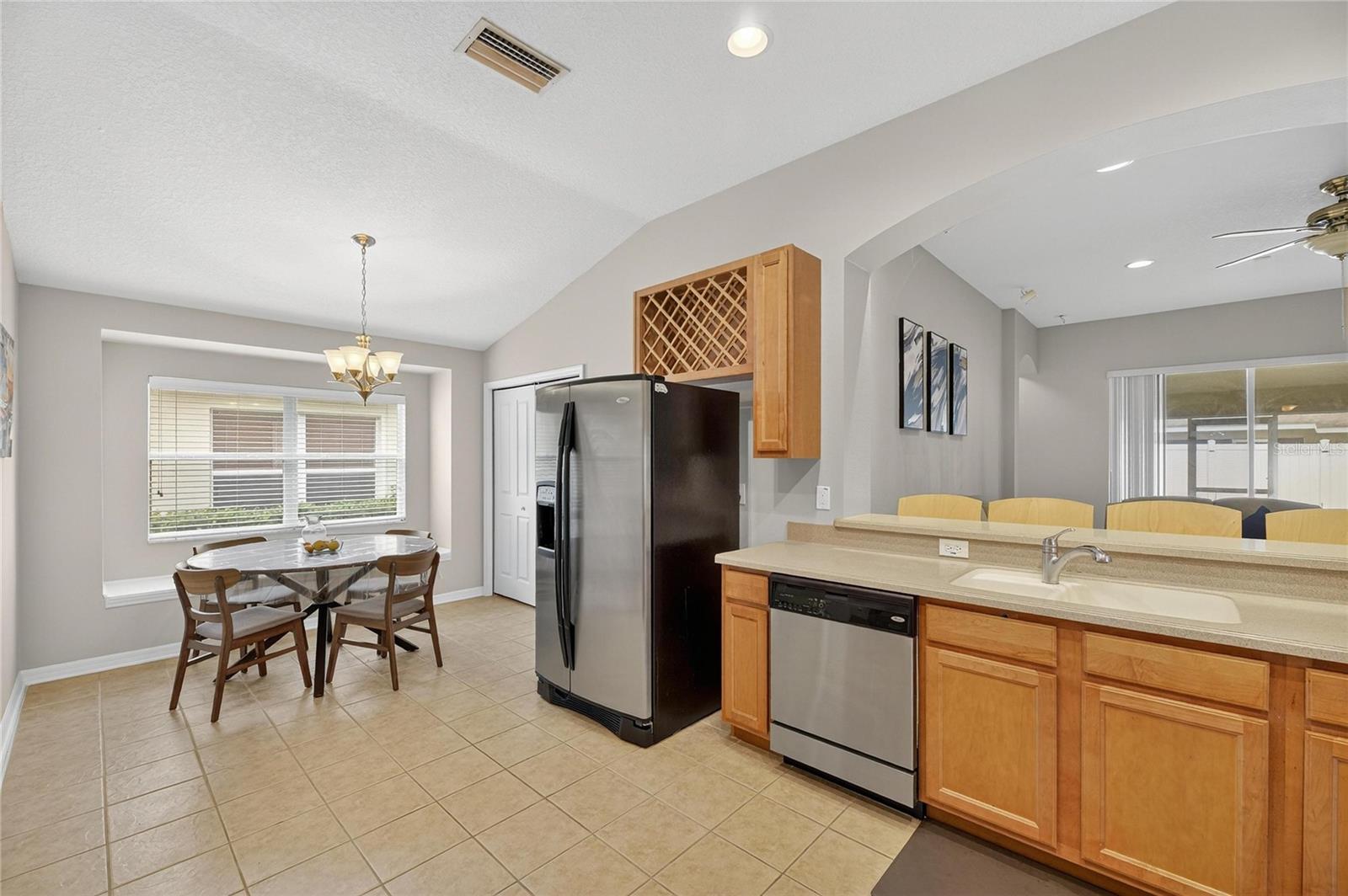 Image 9 of 36 For 424 Down Pine Drive