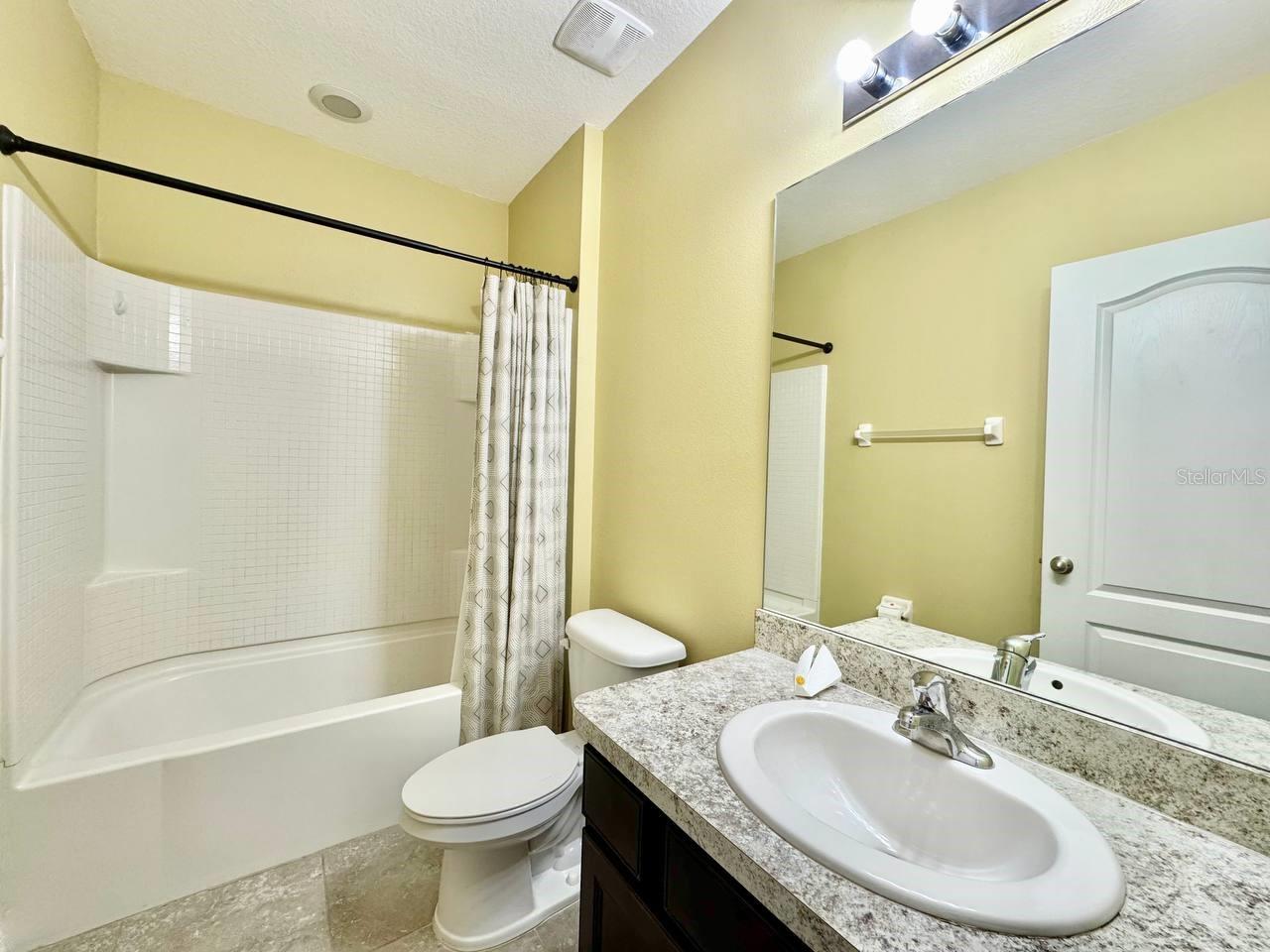 Image 15 of 27 For 13955 Snapper Fin Lane