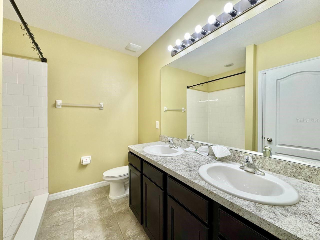 Image 23 of 27 For 13955 Snapper Fin Lane