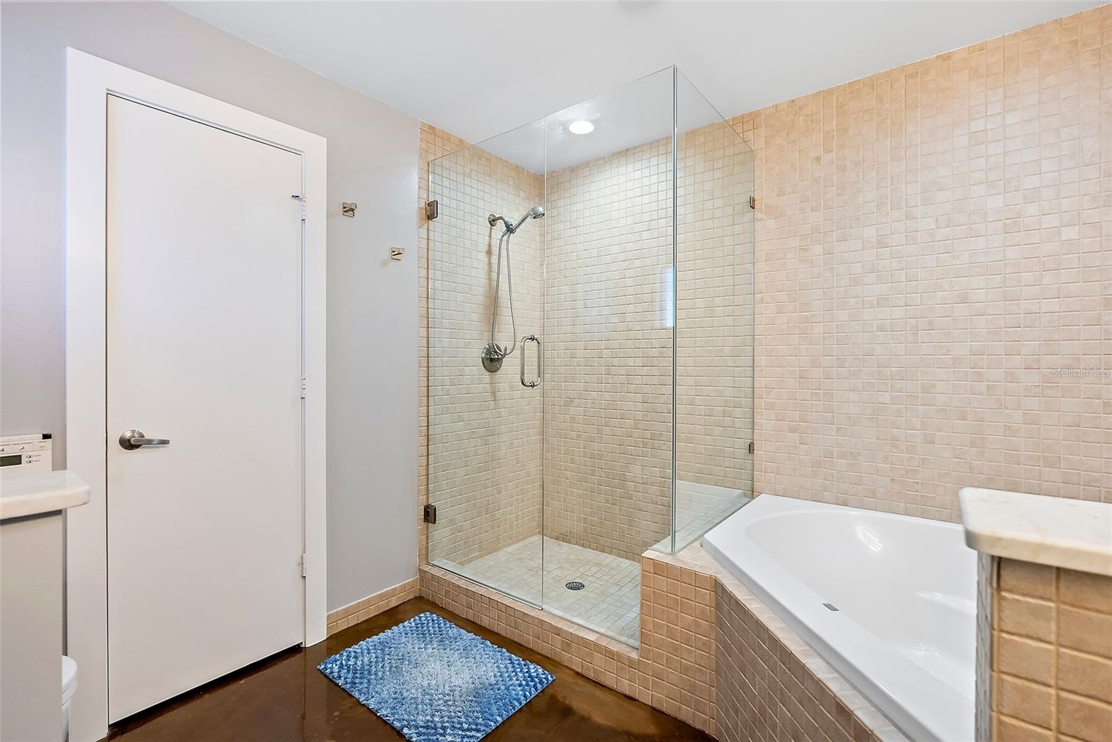 Image 22 of 35 For 175 2nd Street S P-08