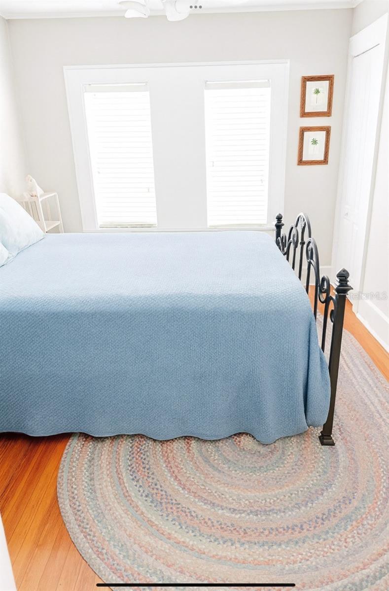 Image 3 of 13 For 4760 4th Avenue N