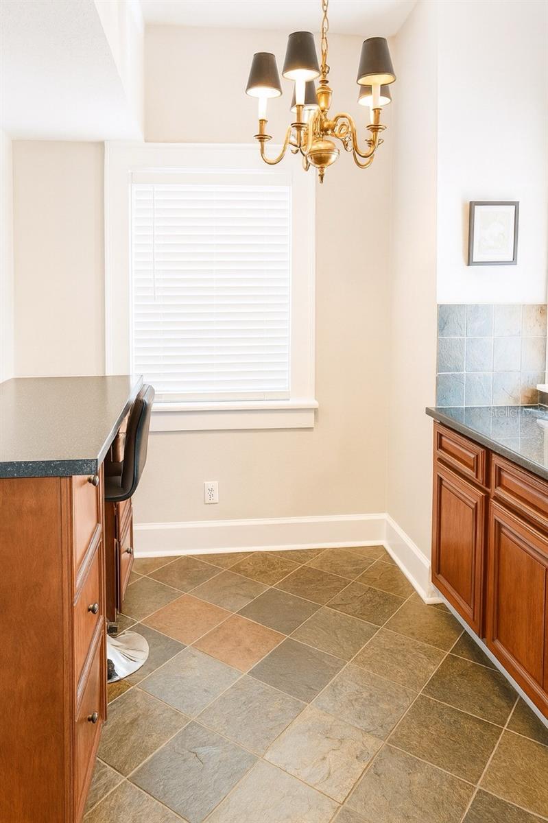 Image 6 of 13 For 4760 4th Avenue N