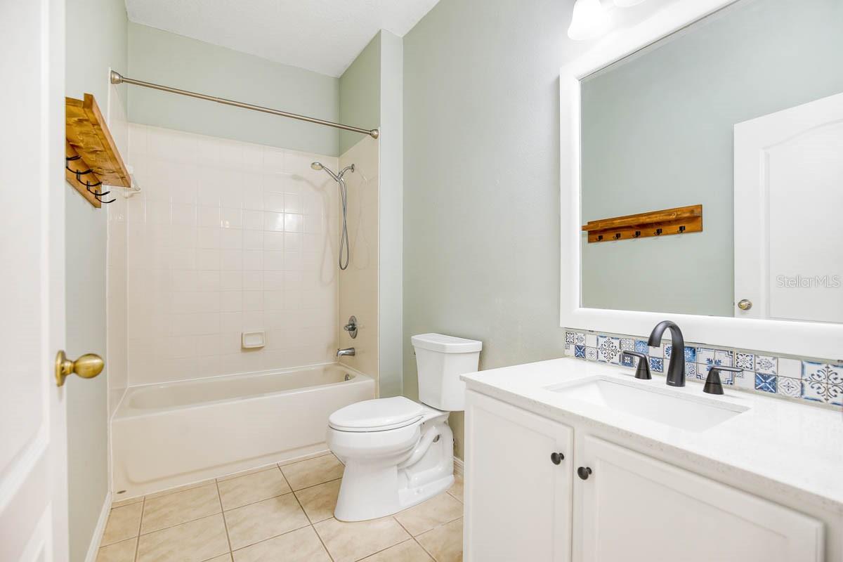 Image 16 of 23 For 5922 Phoebenest Drive