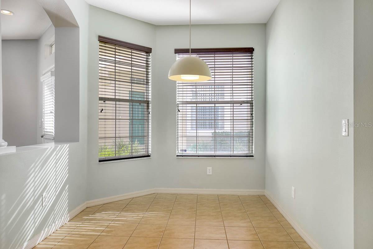 Image 8 of 23 For 5922 Phoebenest Drive