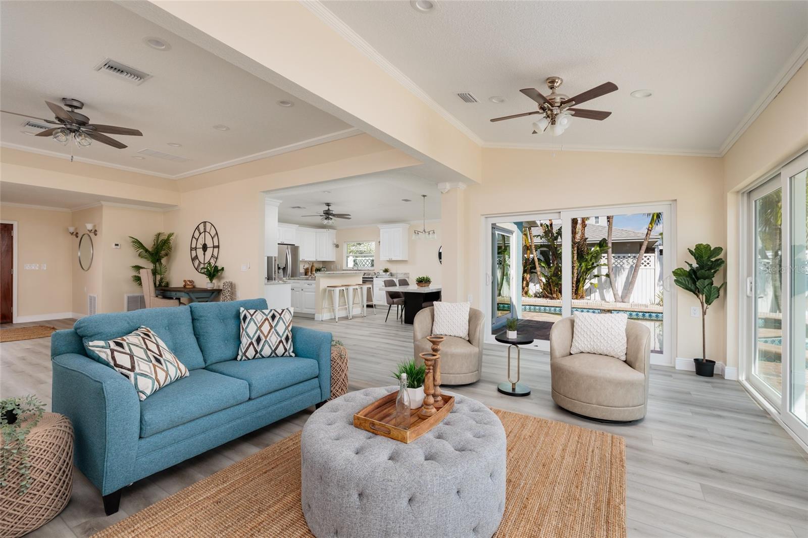 Image 11 of 39 For 1440 Sea Gull Drive S