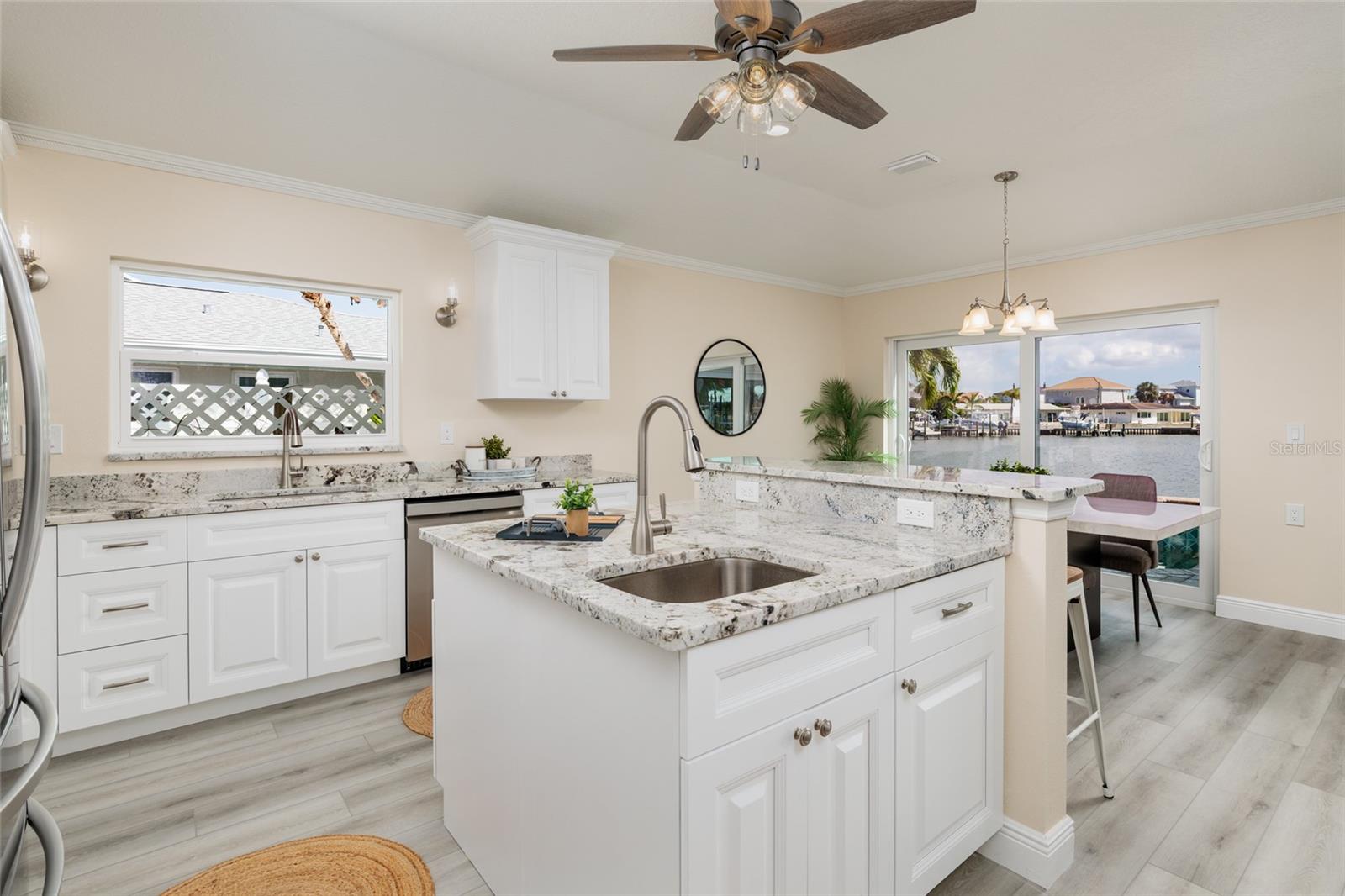 Image 16 of 39 For 1440 Sea Gull Drive S