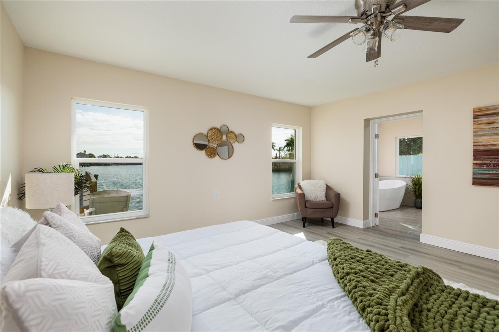 Image 21 of 39 For 1440 Sea Gull Drive S