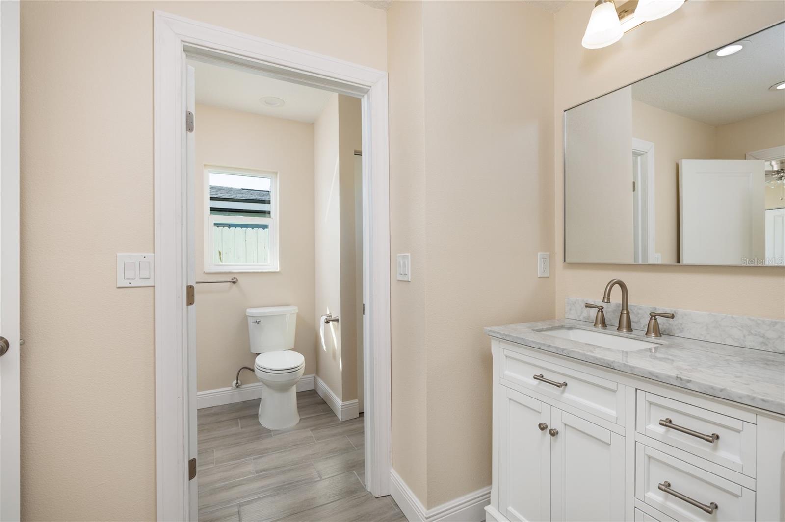 Image 26 of 39 For 1440 Sea Gull Drive S