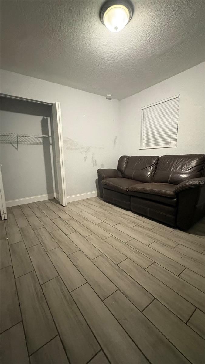 Image 10 of 16 For 2519 39th Avenue N