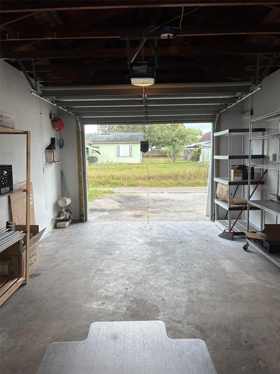 Image 4 of 16 For 2519 39th Avenue N