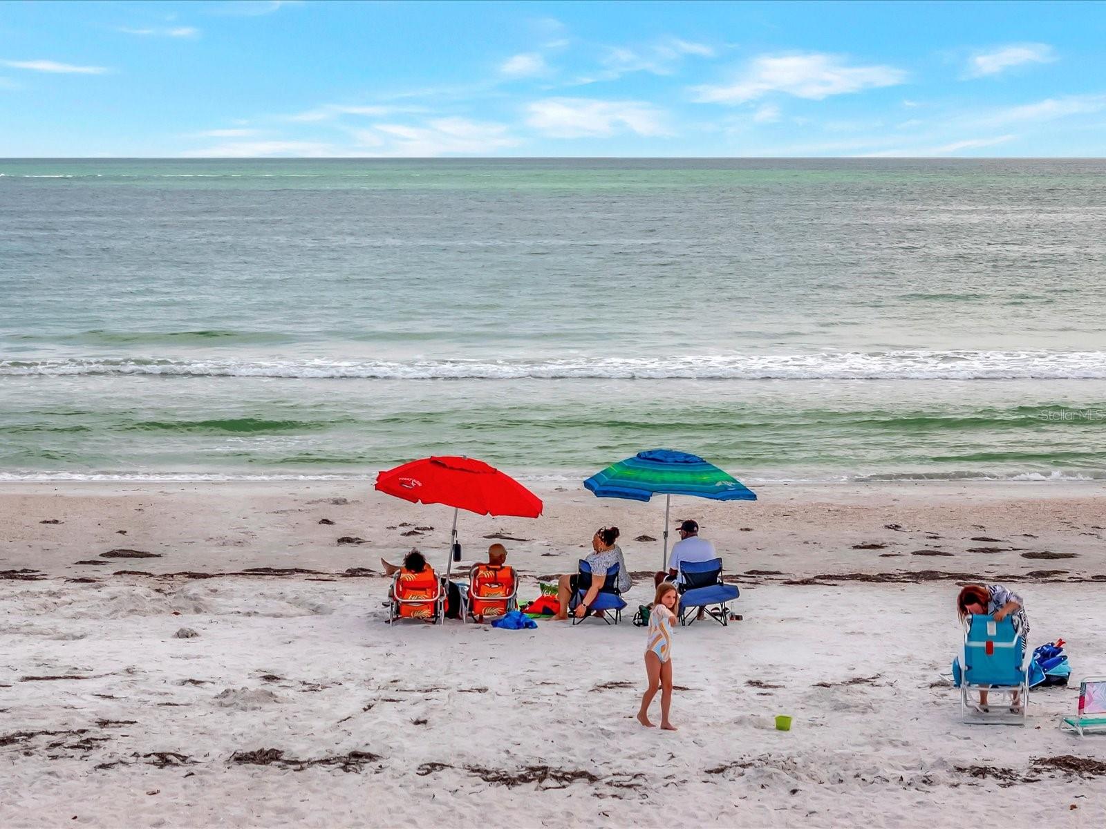 Image 11 of 67 For 10116 Gulf Boulevard 502w