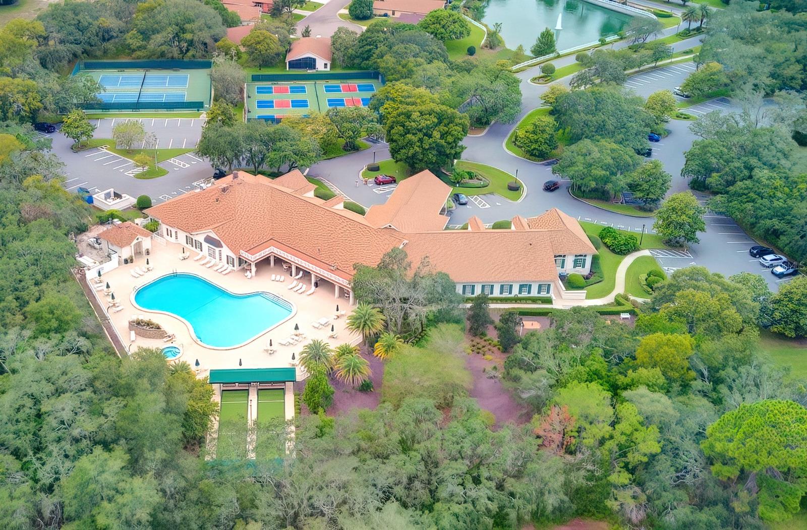 Image 38 of 54 For 488 Fort Mill Lane