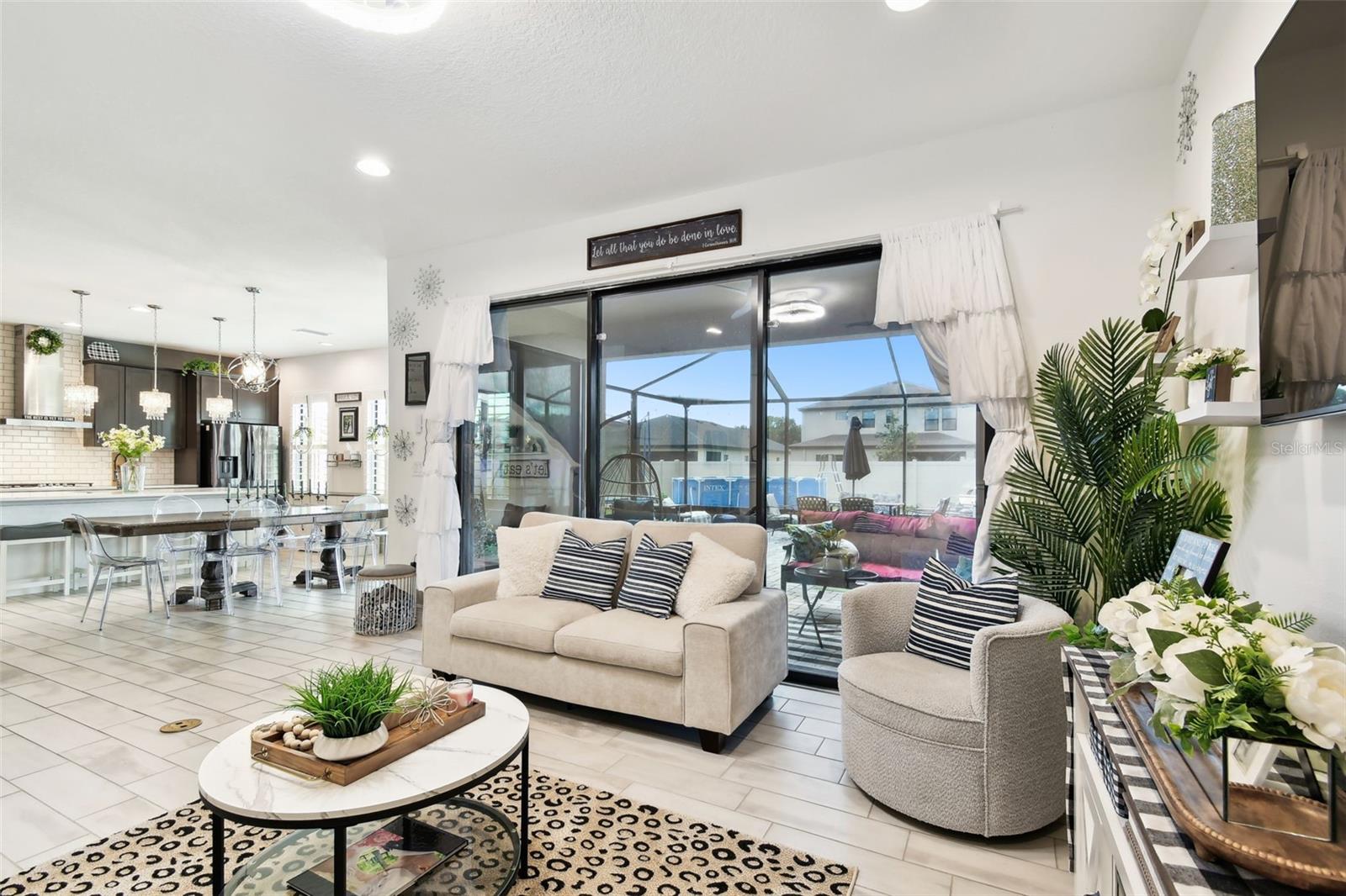 Image 15 of 91 For 12643 Horseshoe Bend Drive