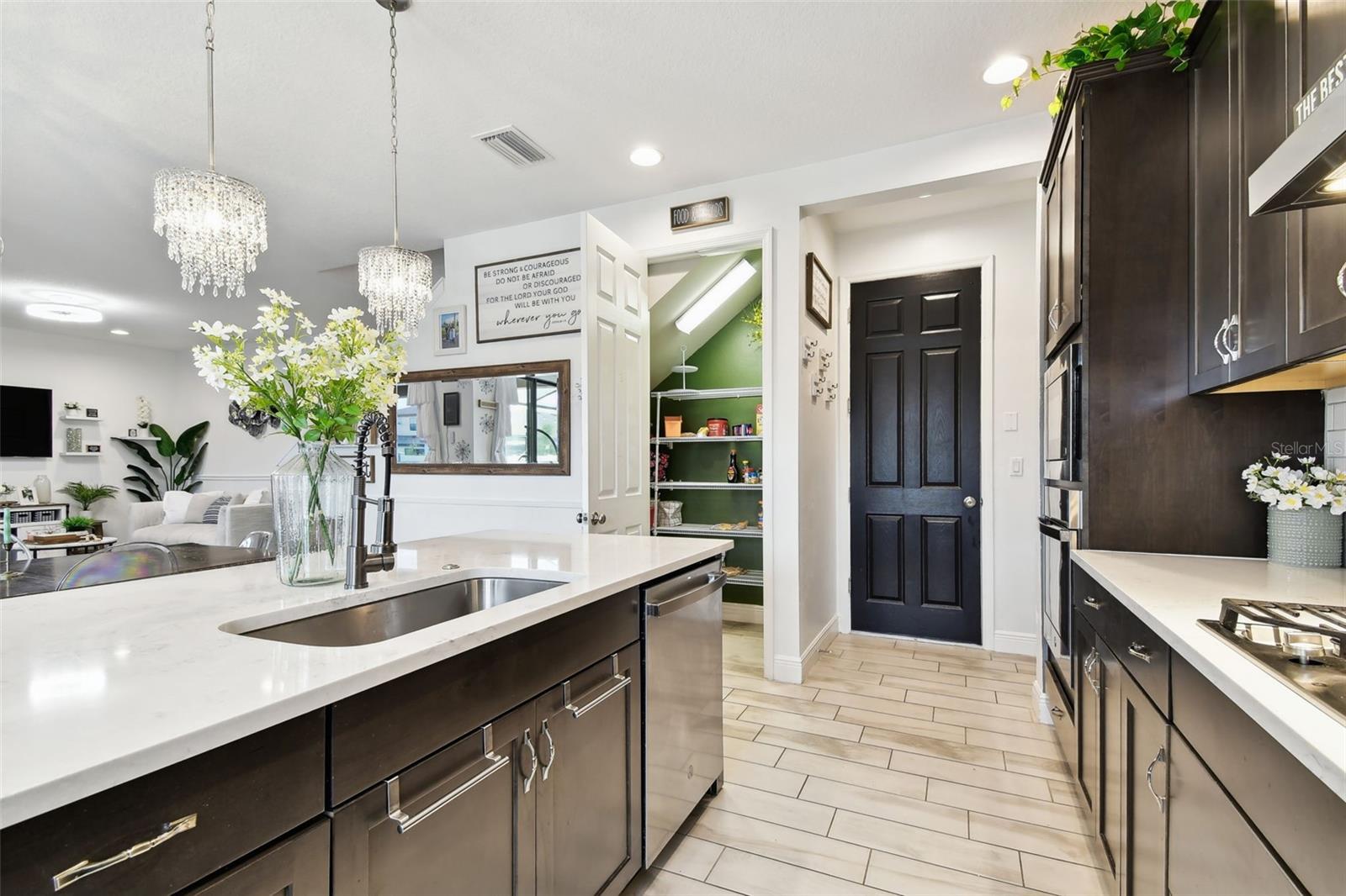 Image 30 of 91 For 12643 Horseshoe Bend Drive