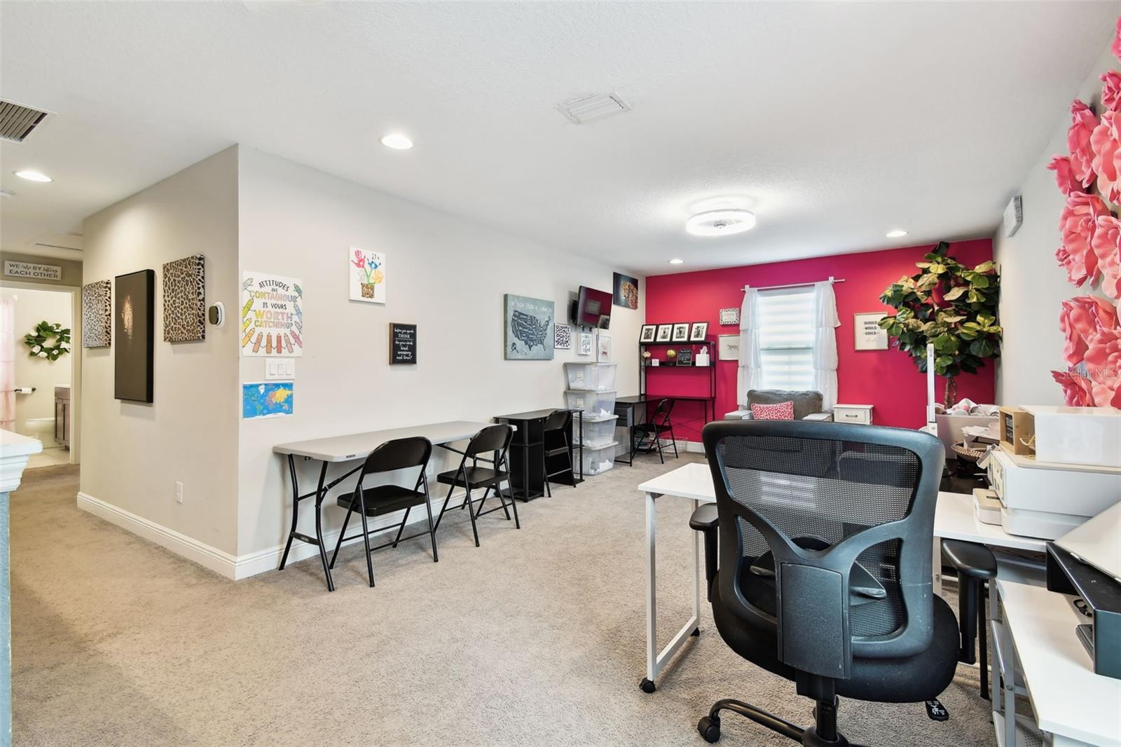 Image 33 of 91 For 12643 Horseshoe Bend Drive