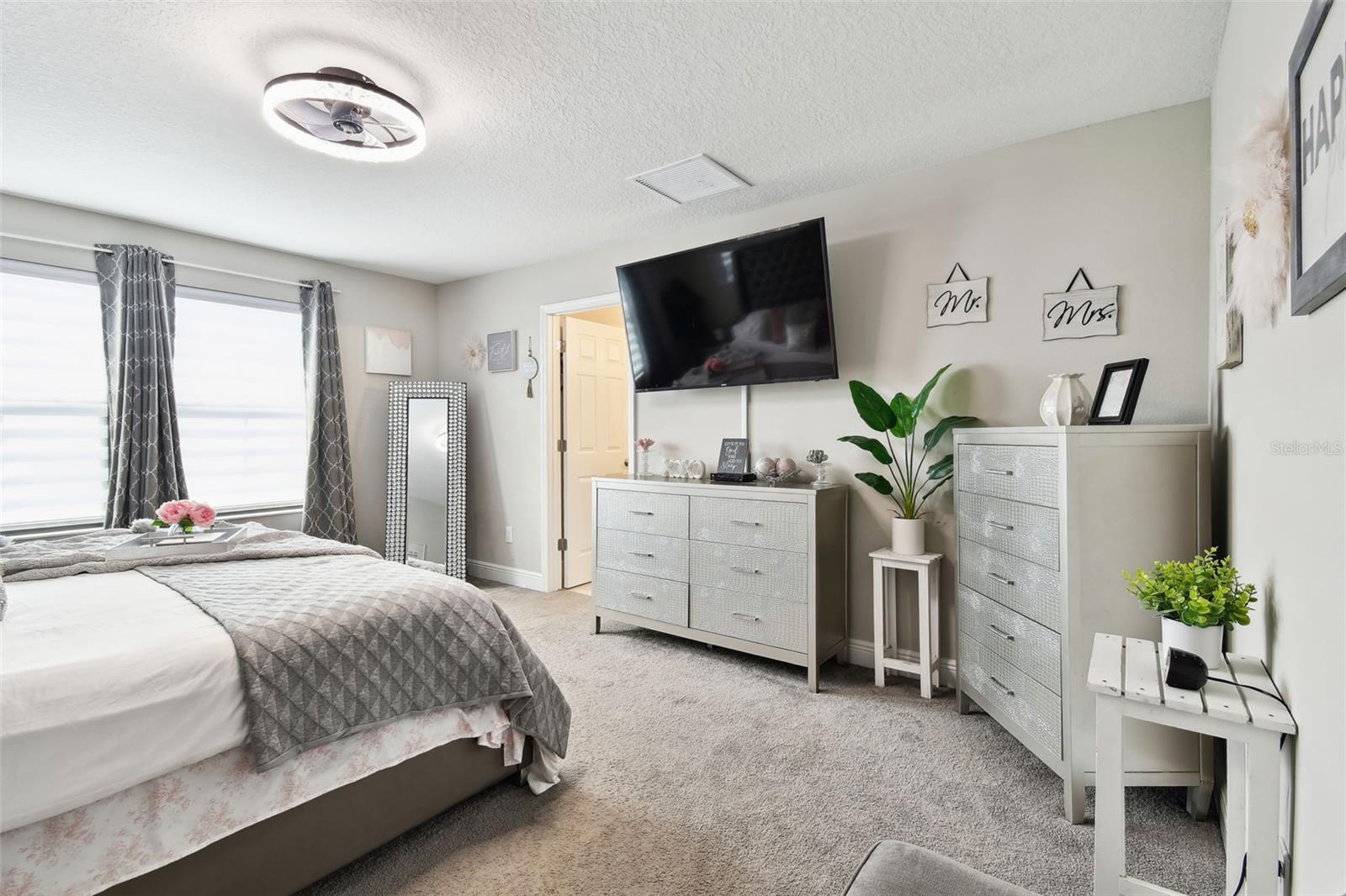 Image 37 of 91 For 12643 Horseshoe Bend Drive