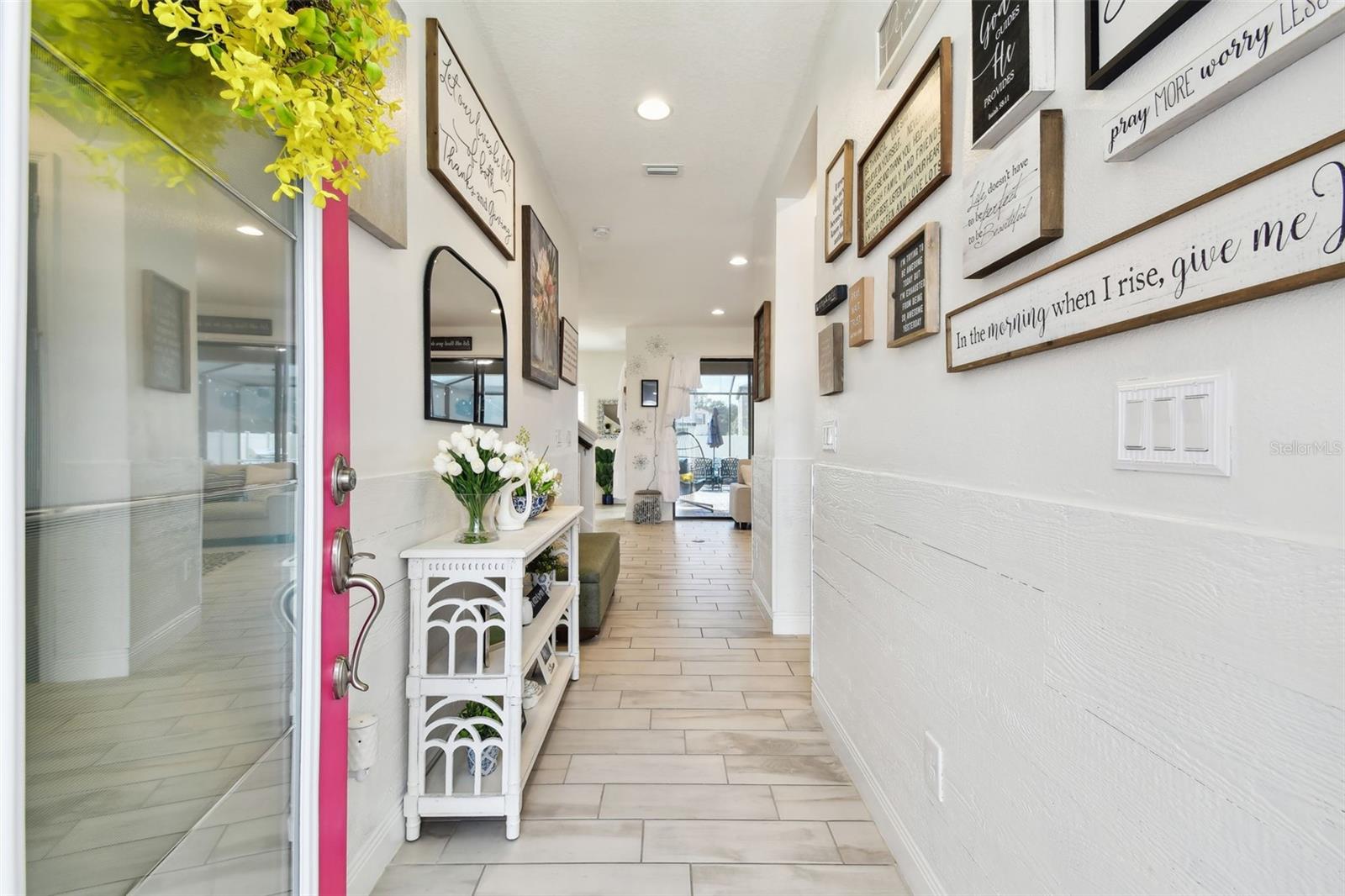 Image 7 of 91 For 12643 Horseshoe Bend Drive