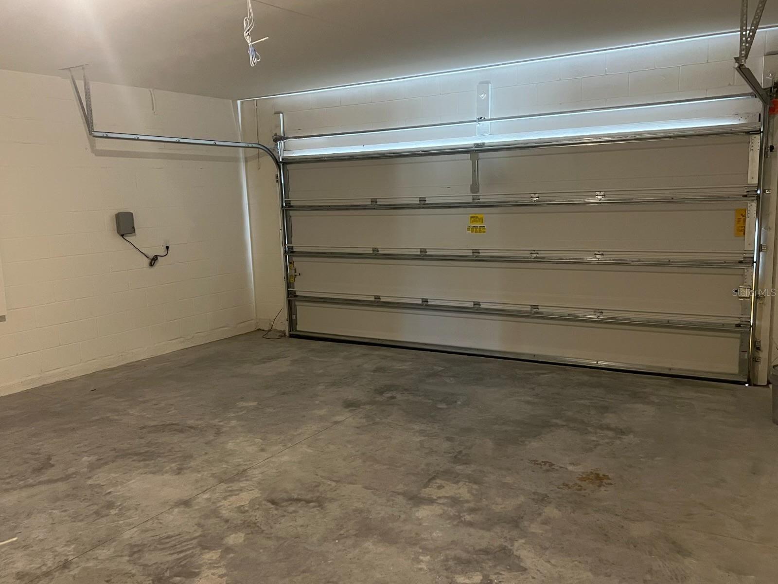 Image 3 of 21 For 528 Boardwalk Avenue