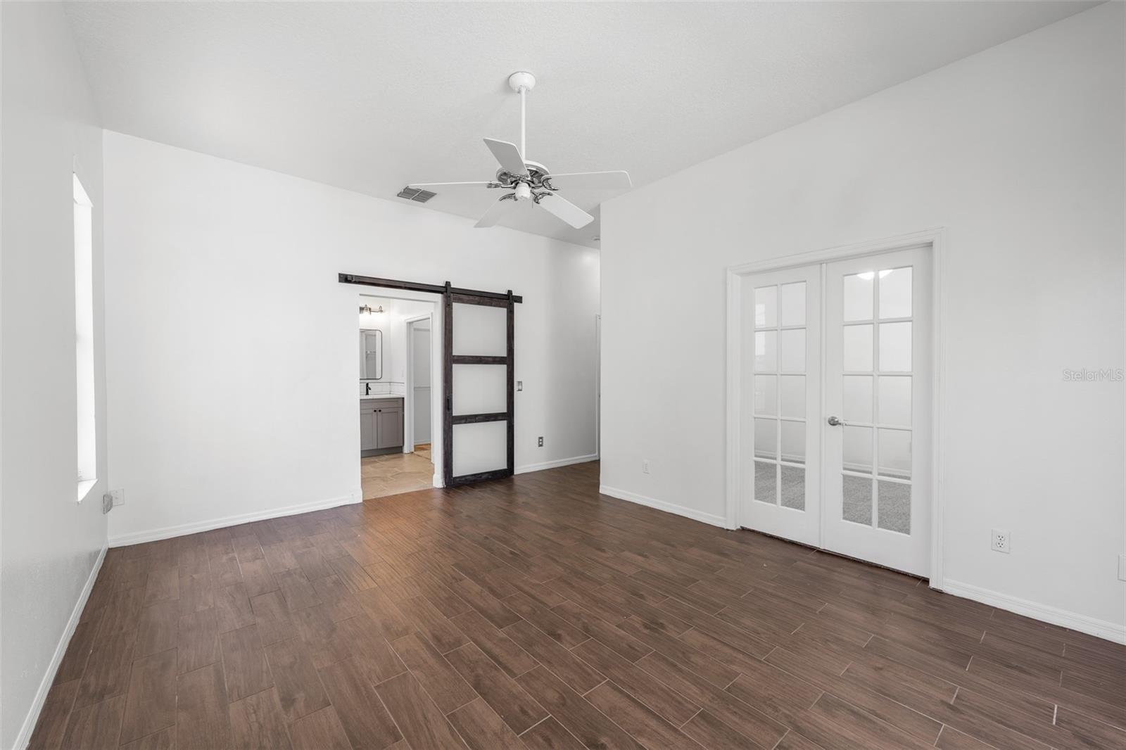 Image 21 of 50 For 4214 Kipling Avenue