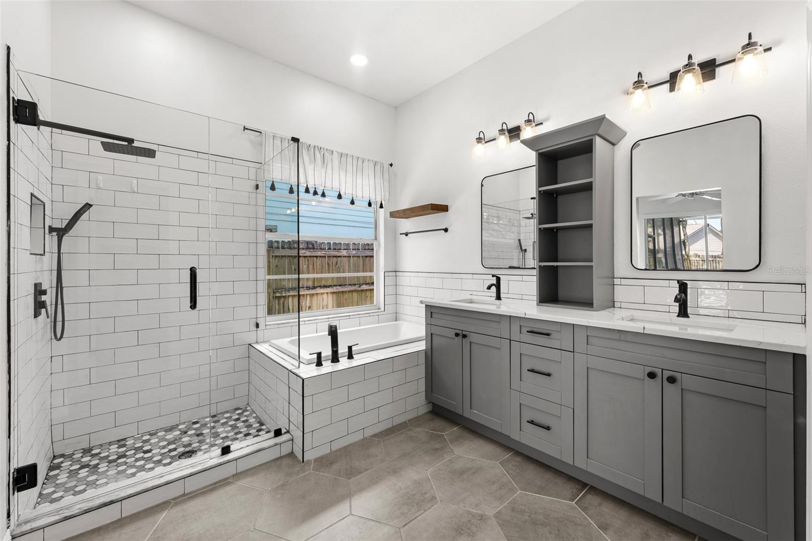 Image 22 of 50 For 4214 Kipling Avenue