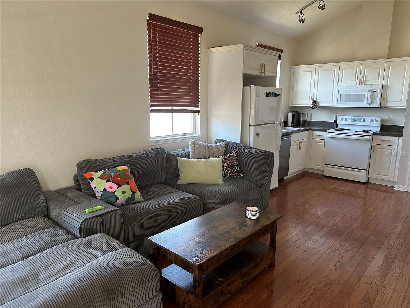 Image 3 of 11 For 1510 17th Street 1c