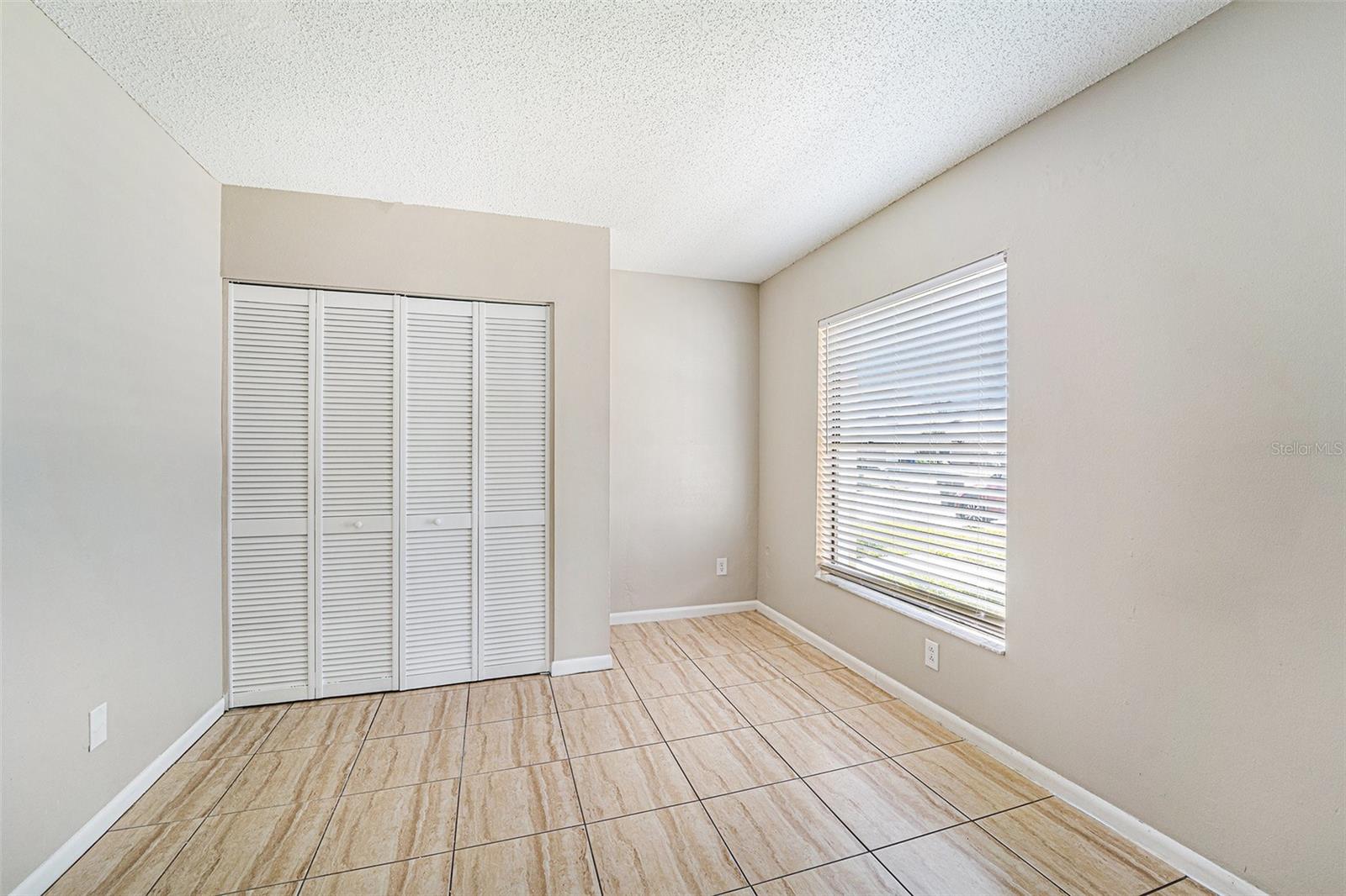 Image 11 of 26 For 10315 Fernbrook Lane