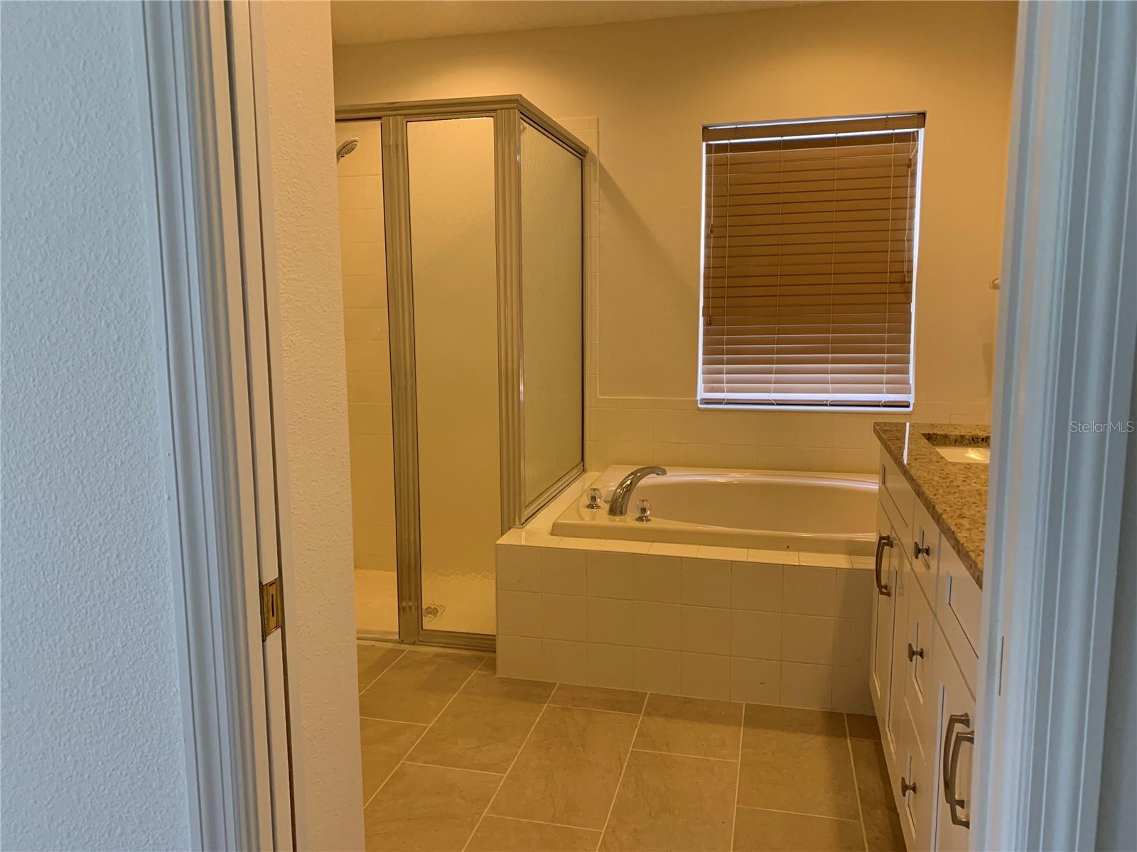 Image 22 of 23 For 1945 Blue River Road