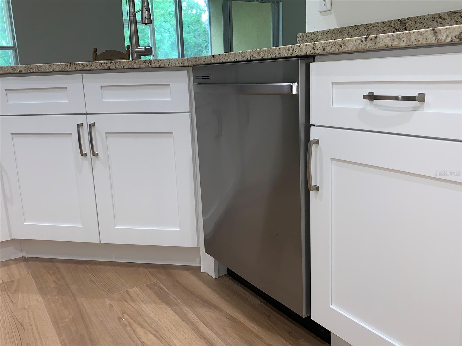 Image 8 of 23 For 1945 Blue River Road