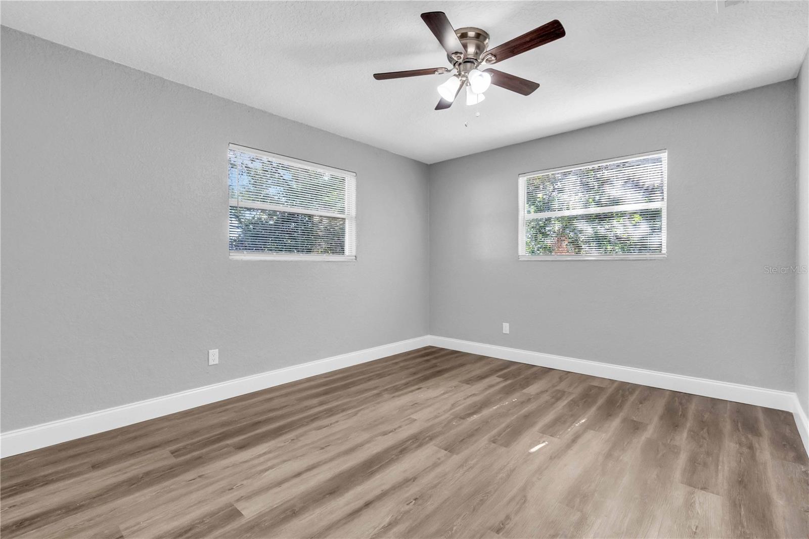 Image 11 of 23 For 4536 12th Avenue S