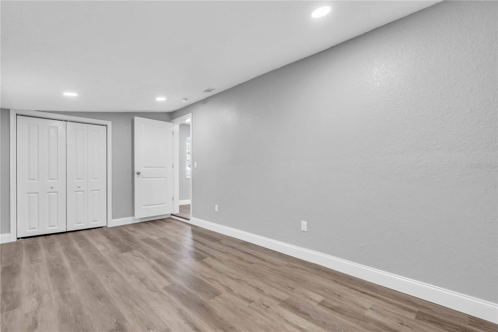 Image 13 of 23 For 4536 12th Avenue S