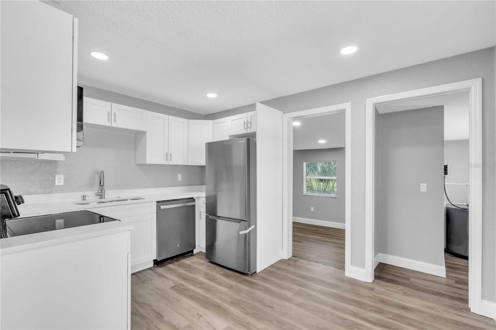 Image 4 of 23 For 4536 12th Avenue S