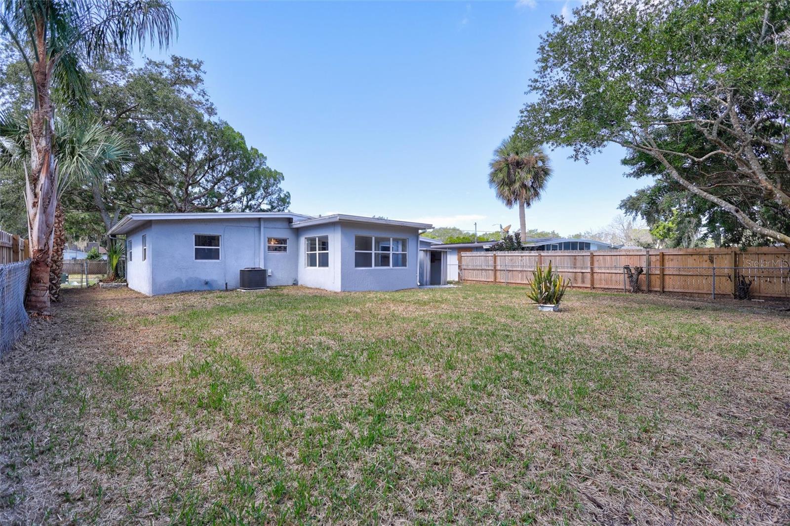 Image 20 of 23 For 7132 Oelsner Street