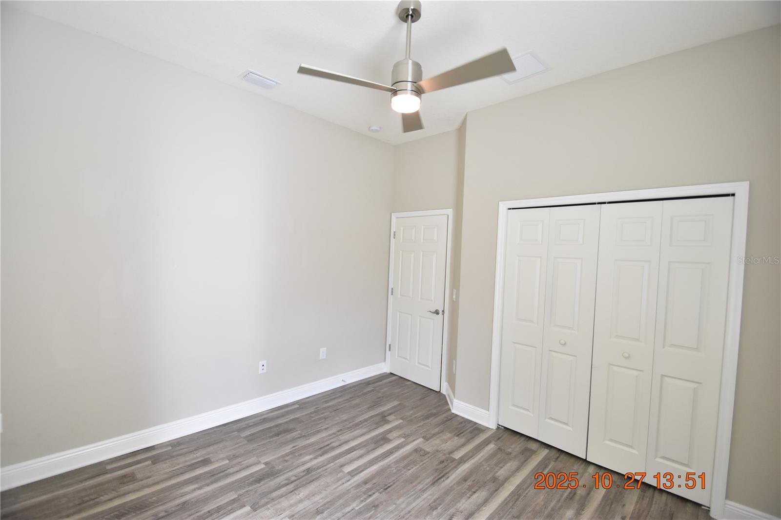 Image 32 of 57 For 13807 Moonstone Canyon Drive