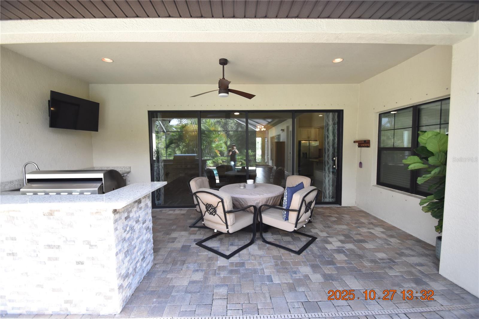 Image 49 of 57 For 13807 Moonstone Canyon Drive