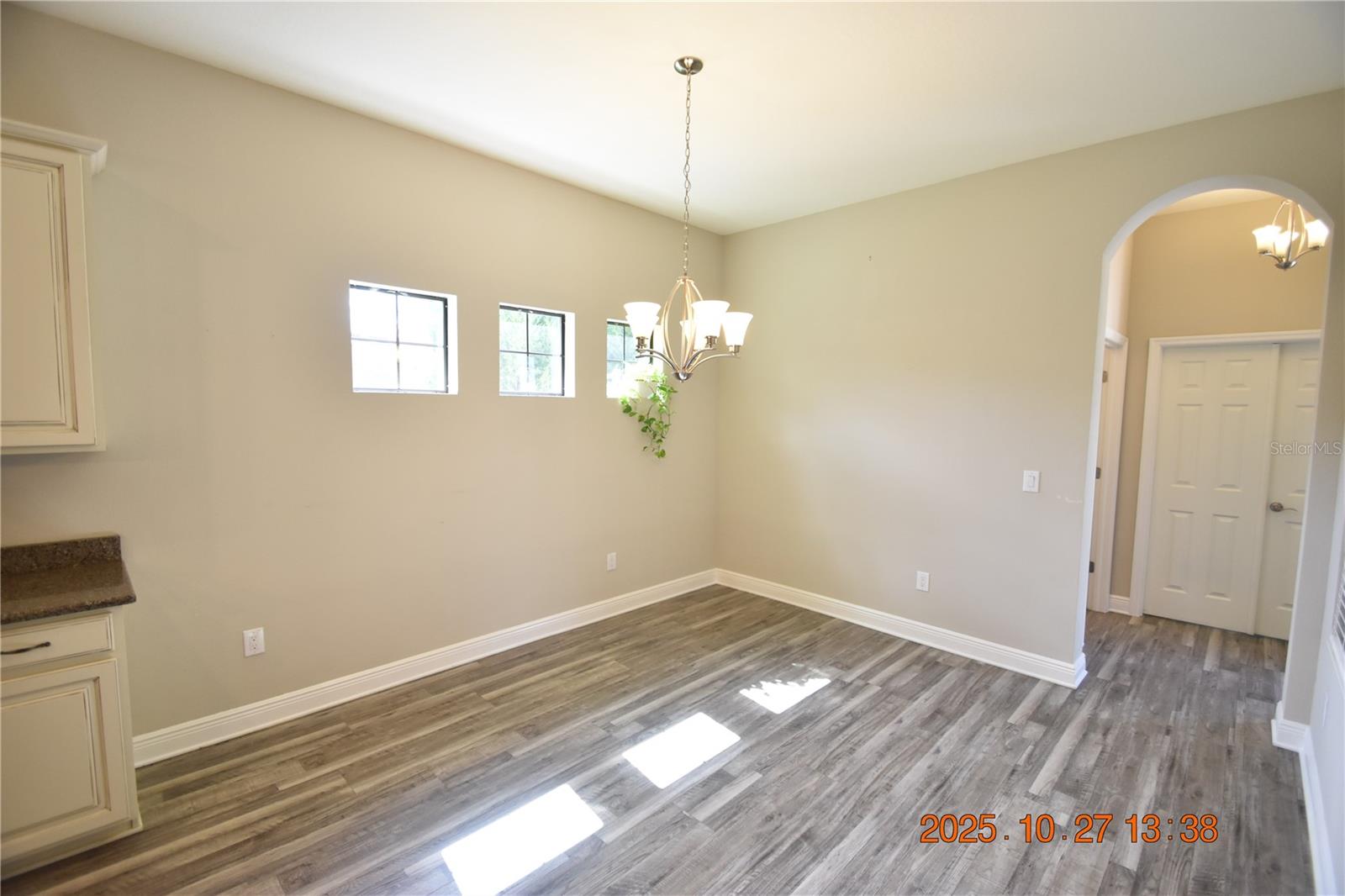 Image 8 of 57 For 13807 Moonstone Canyon Drive