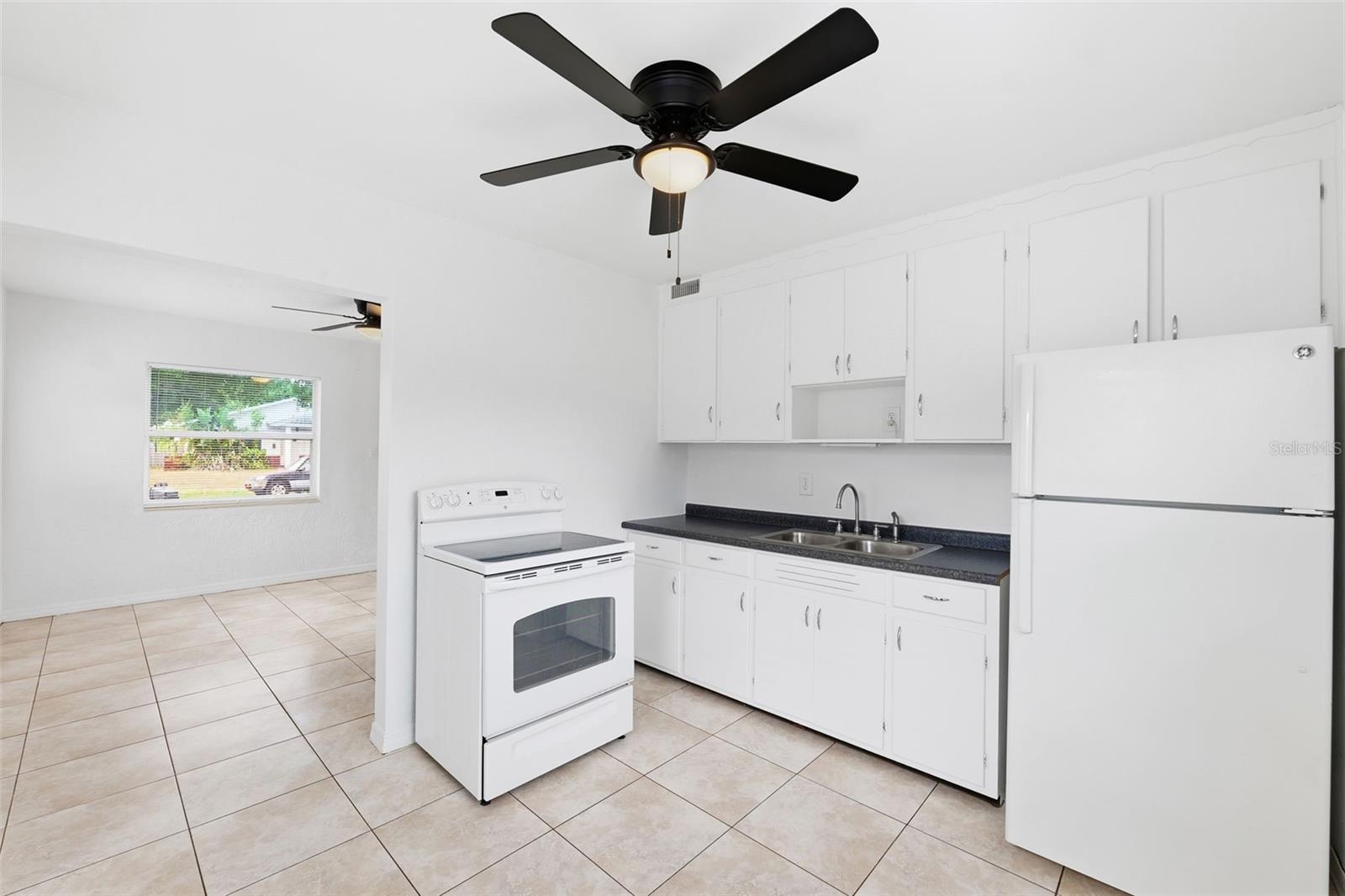 Image 11 of 31 For 7961 52nd Lane N