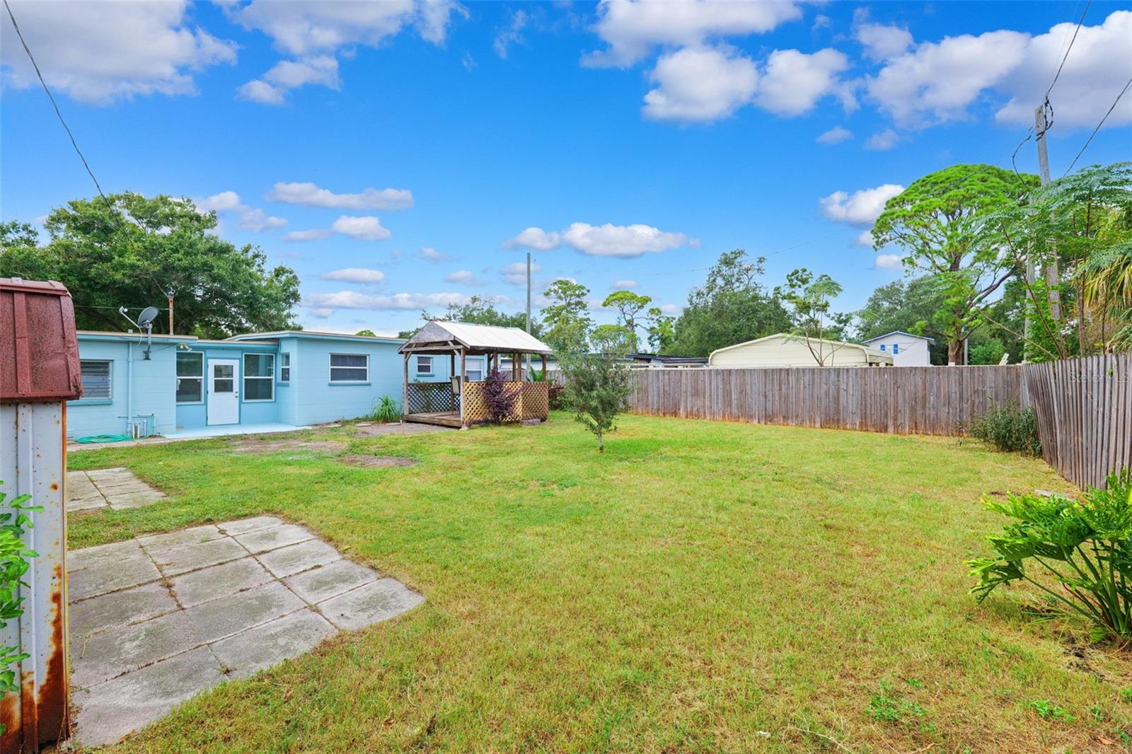 Image 20 of 31 For 7961 52nd Lane N