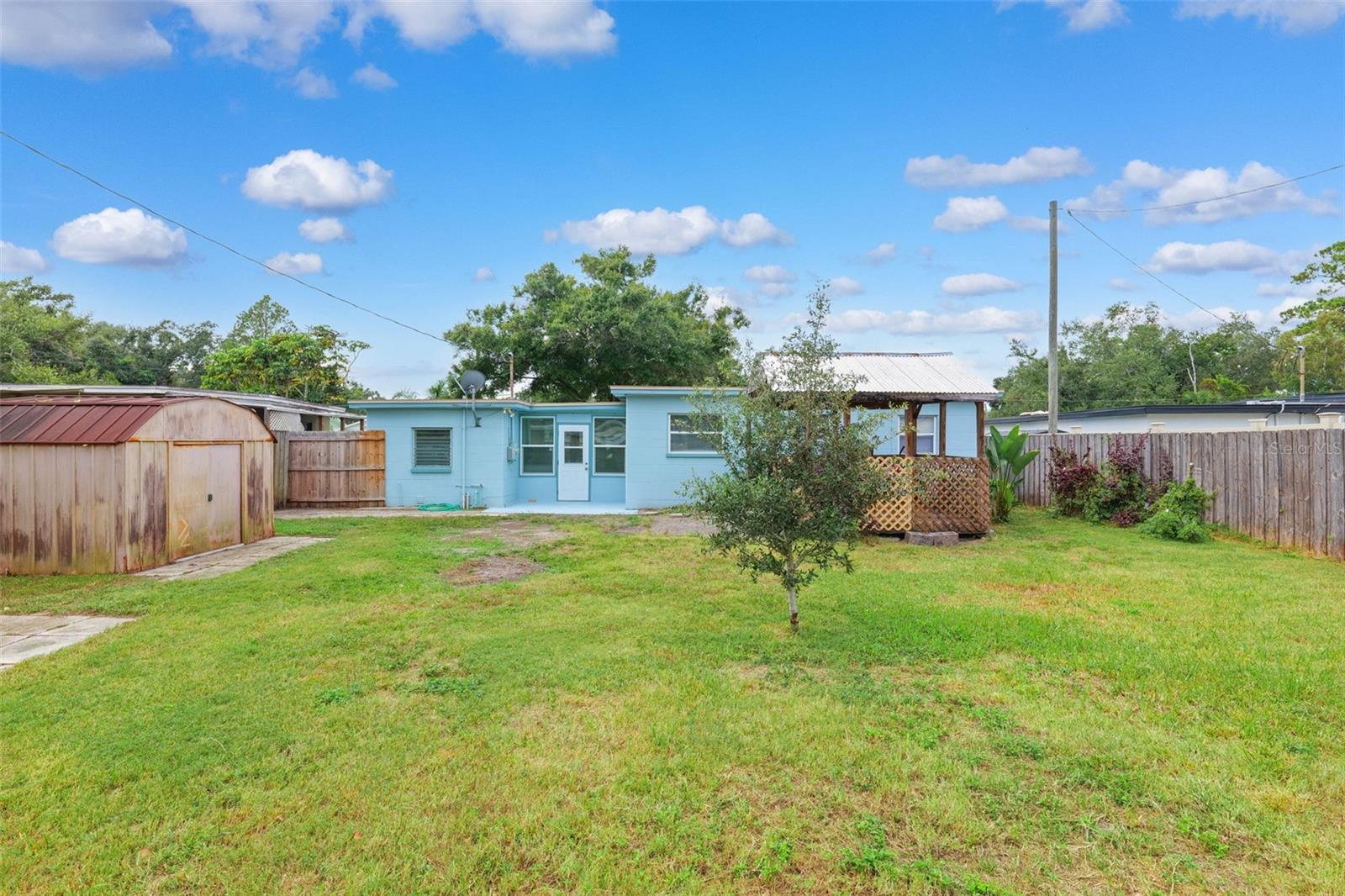 Image 25 of 31 For 7961 52nd Lane N