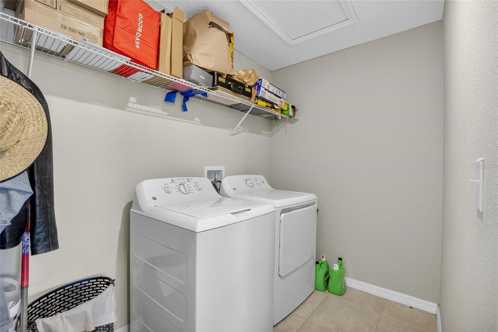 Image 11 of 80 For 31783 Sun Kettle Loop