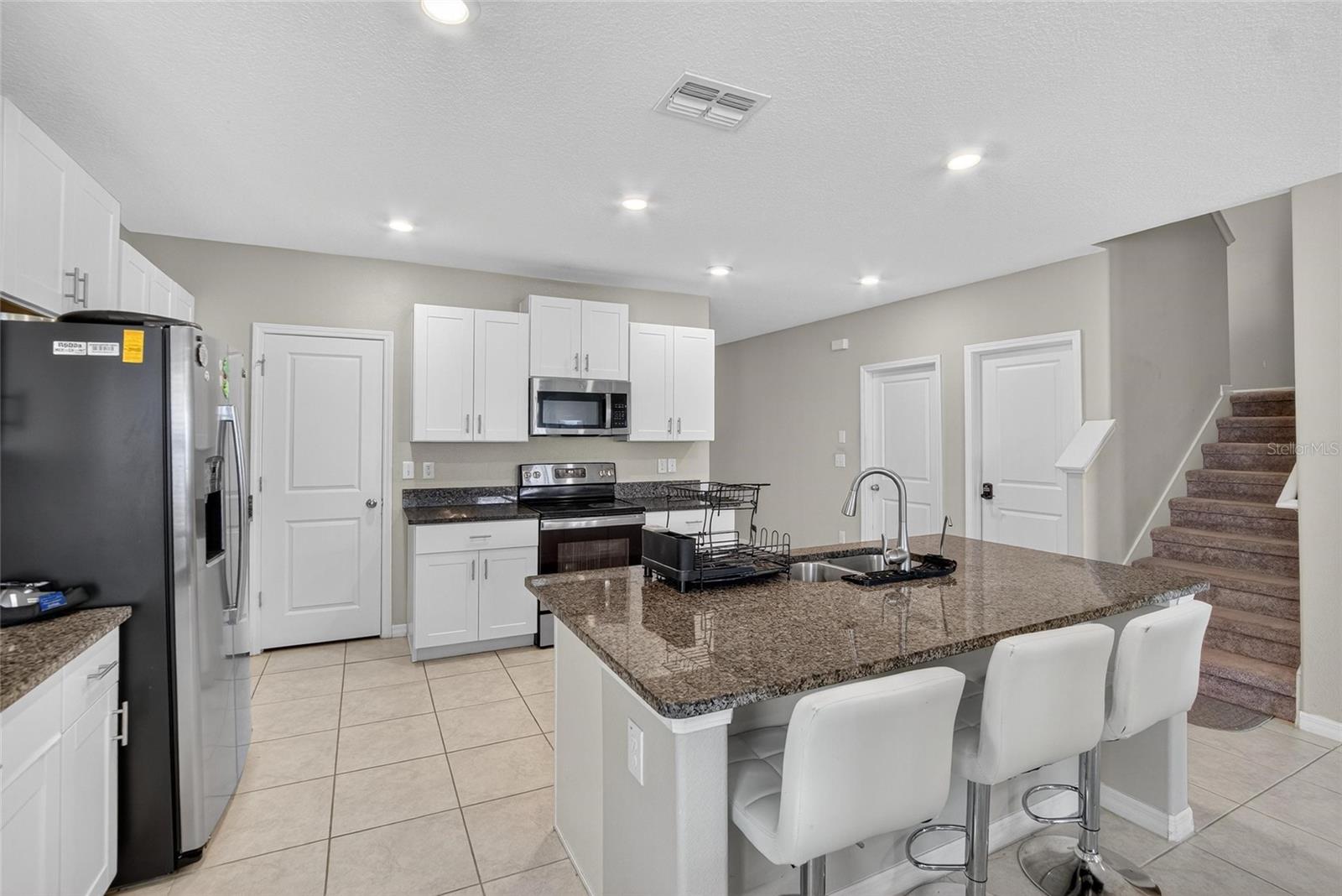 Image 26 of 80 For 31783 Sun Kettle Loop